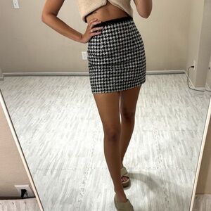 Zara Herringbone Mini Skirt